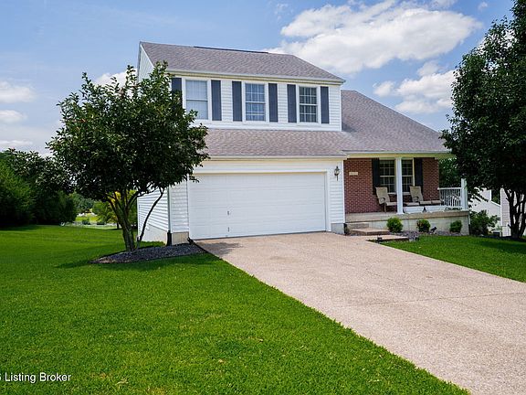 2nd image of 10202 Mountain Laurel Ln