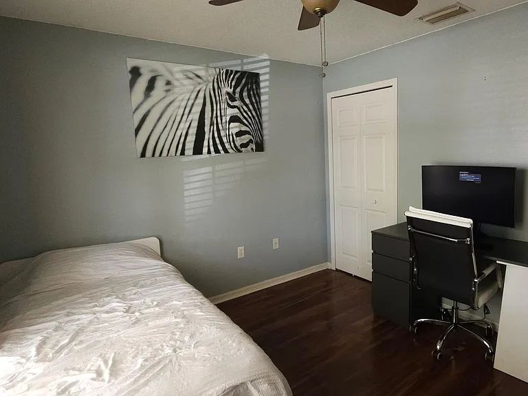 3926 Constantine Loop — Photo 29