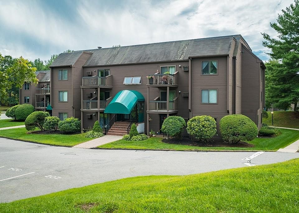 1st image of 200 Colonial Dr Unit 201