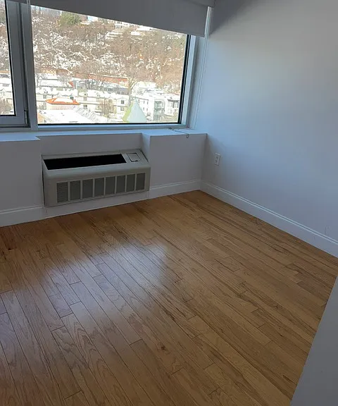 1700 Willow Ave #917 — Photo 17