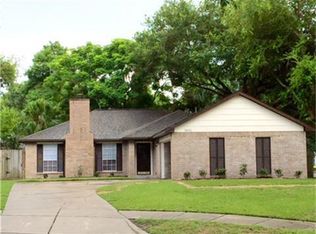 3001 Stargrass Ct, League City, TX 77573