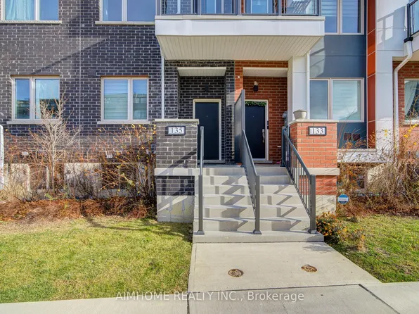 135 Frederick Tisdale Dr, Toronto, ON M3K 0C6