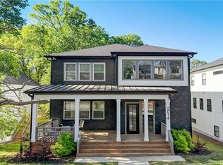 2014 Cambridge Ave, College Park, GA 30337