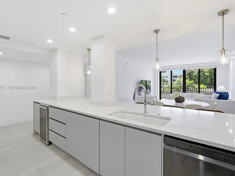251 Crandon Blvd #202 — Photo 5