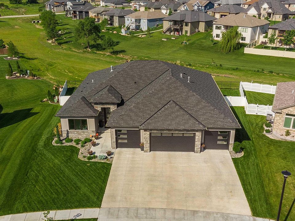 1st image of 9615 Autumn Meadow Ln