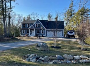 112 Maple Ridge Rd, Nottingham, NH 03290