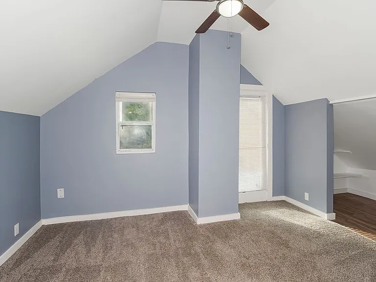 5424 Bellefontaine Ave — Photo 17