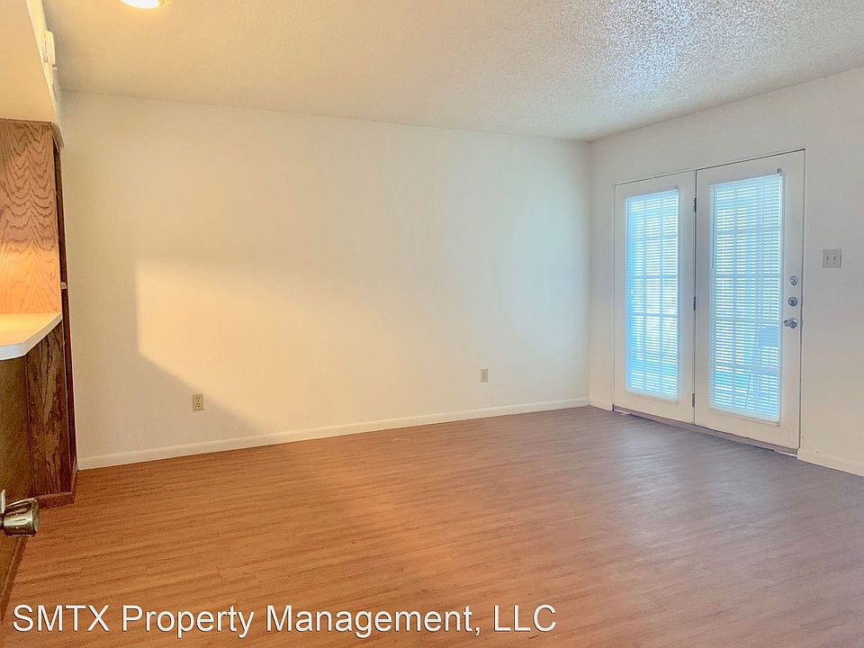 1st image of 1229 N Lbj Dr #105