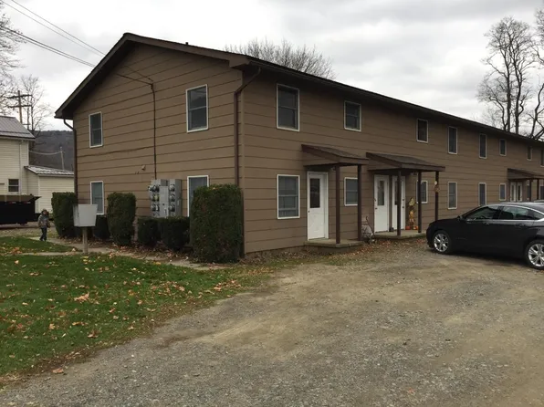 128 Paine St APT 8, Athens, PA 18810