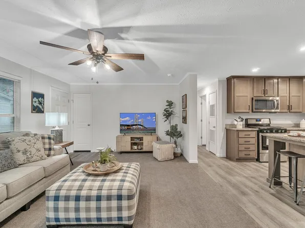 13877 Alaska Ave, Eagle, MI 48822