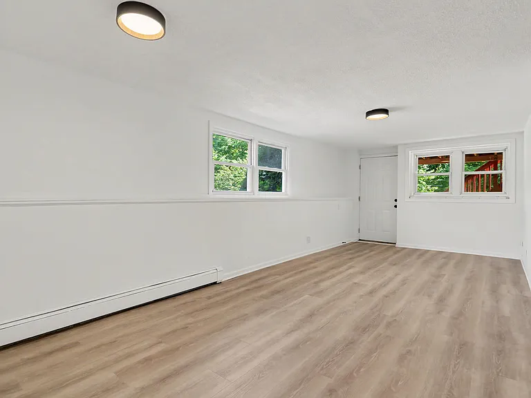 291 Berkeley Rd — Photo 14