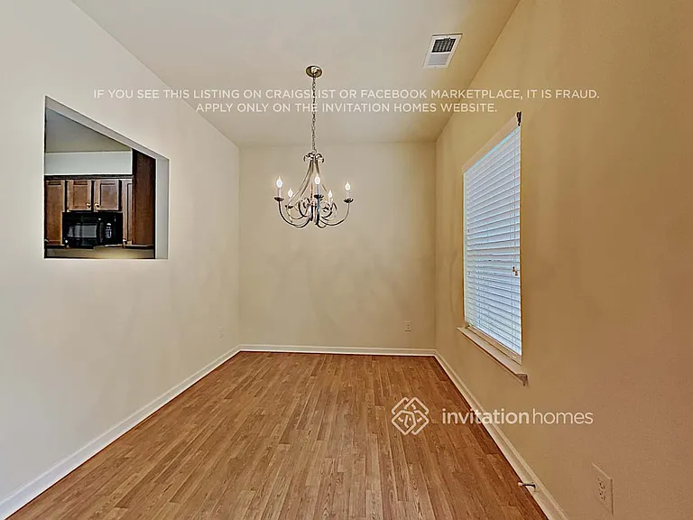 906 Grenier Ter — Photo 7