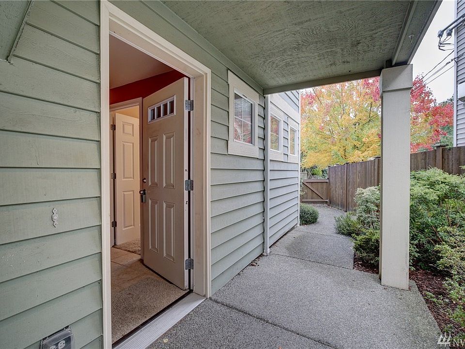 1st image of 11729 16th Ave NE