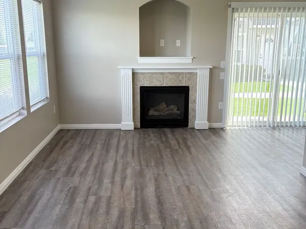 16750 Pinehurst Townhomes, 16750 N Pamelas Loop APT 103, Nampa, ID 83651