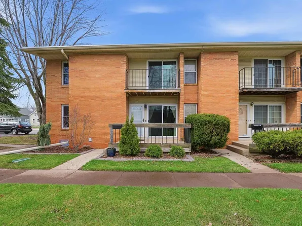 733 West 9th Avenue, Oshkosh, WI 54902