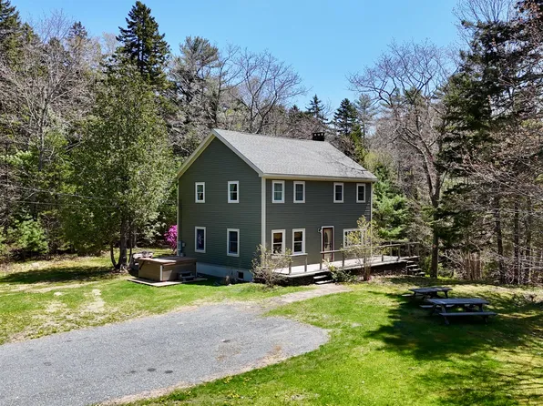 71 Snows Cove Road, Sedgwick, ME 04676