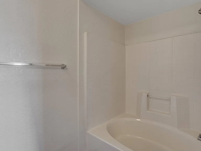 Aspen Peak Condominiums — Photo 80
