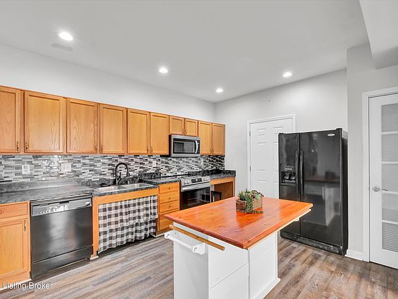 4th image of 339 S Dorsey Ln