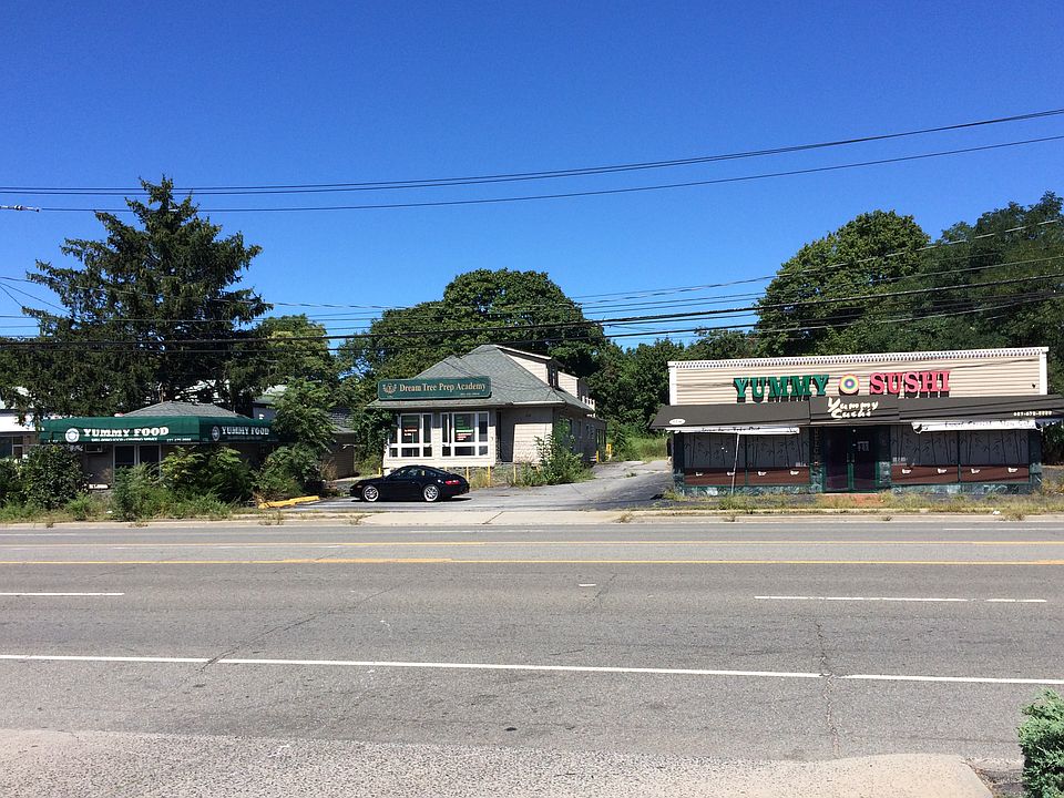 1st image of 95-115 W Jericho Tpke