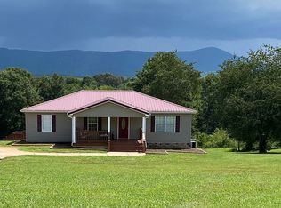 207 Airport Rd, Benton, TN 37307
