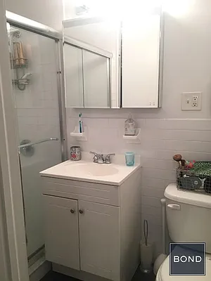 Rented by Bond New York | media 6