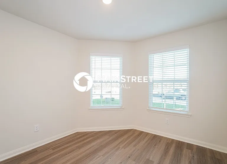 21051 Titian Dr — Photo 12