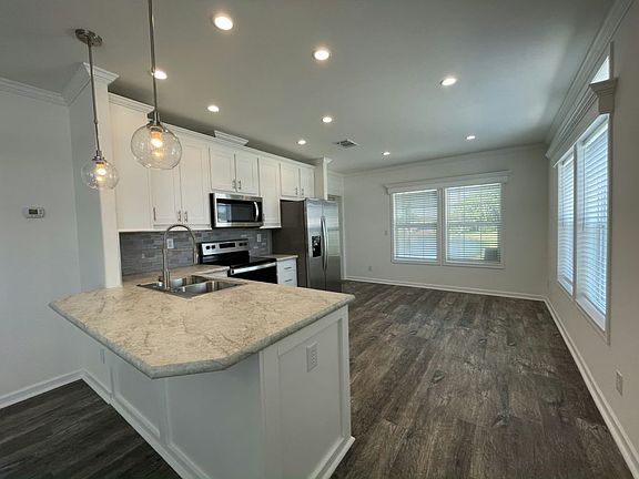 5th image of 7145 Bartlett Ct
