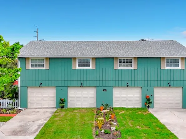 202 Peacock Ln #B, Bradenton Beach, FL 34217