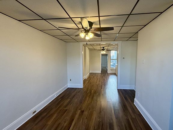4th image of 136 Sherman Ave #2