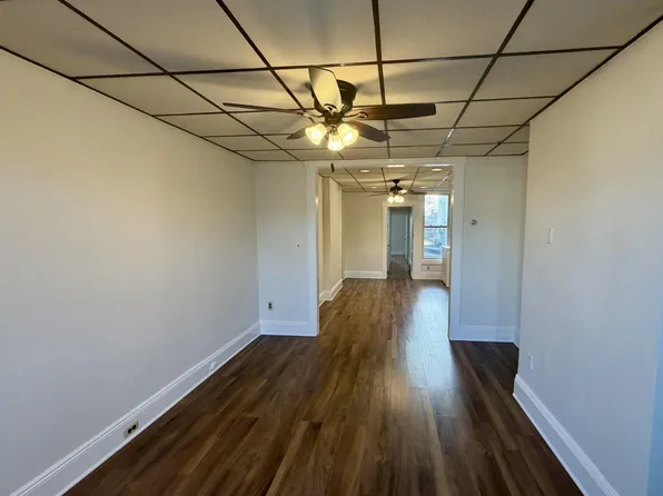 136 Sherman Avenue image 4 of 13