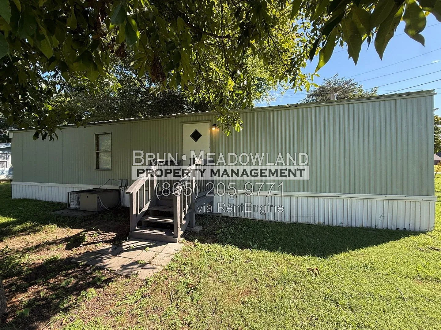 2 bed, 1.0 bath, $950 — Photo 1