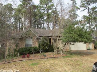 827 N Park Dr, Arkadelphia, AR 71923