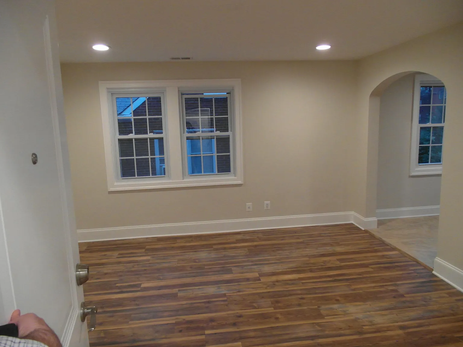 2 bed, 850 sqft, $1,850 — Photo 2