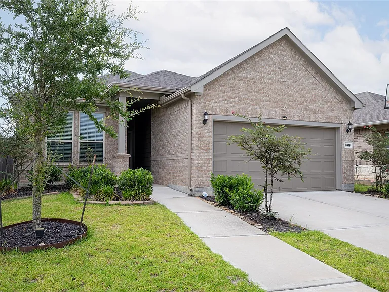 11410 Cypress Elm Ct — Photo 2