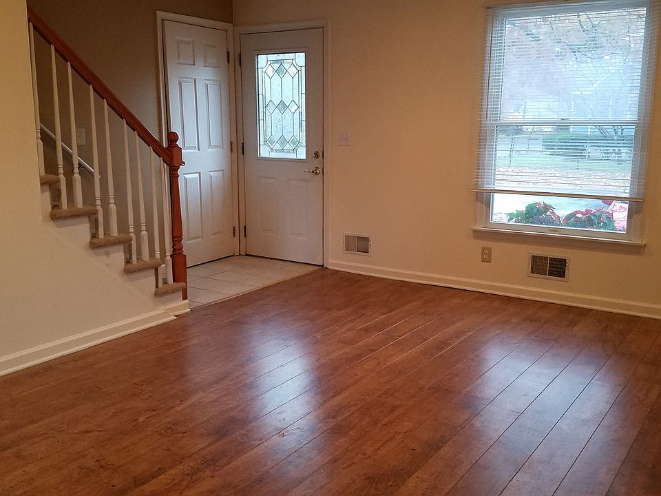 front door - open floor plan
