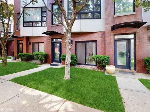 2330 W Armitage Ave #B, Chicago, IL 60647