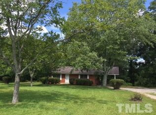 8416 Christian Light Rd, Fuquay Varina, NC 27526