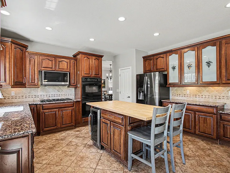 2212 Ridgetrail Dr — Photo 18