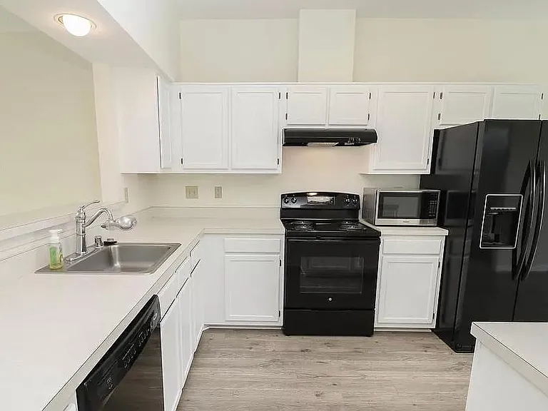 2305 Montauk Dr — Photo 8