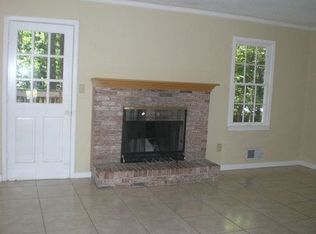 1944 Poplar Rdg, Lawrenceville, GA 30044