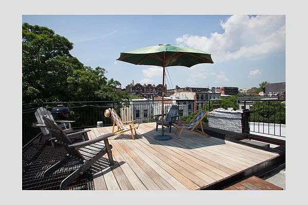 Sold by Stribling | media 16