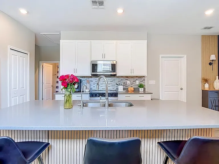 7531 Ashcroft Dr — Photo 22