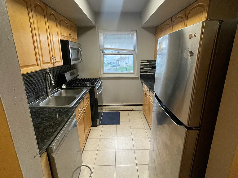 55 Gill Ln #44 — Photo 20