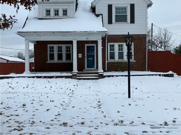 44 Portsmouth St, Jackson, OH 45640