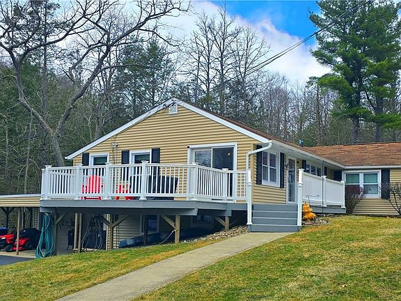 3rd image of 175 Beckwith Rd