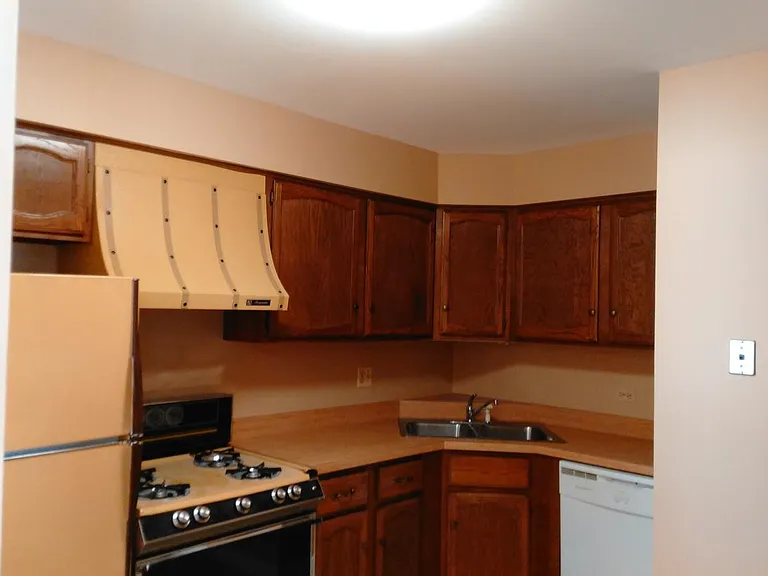 157 Gregory St #1 — Photo 7