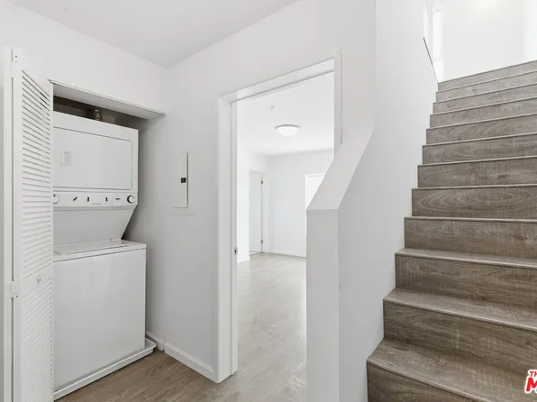 4980 S Centinela Ave APT 10, Los Angeles, CA 90066