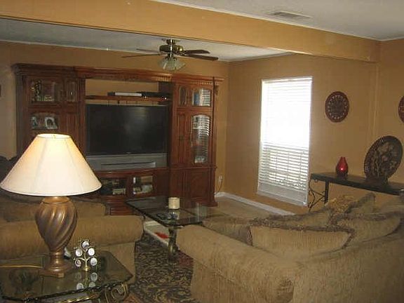 4th image of 730 Tower Crest Dr