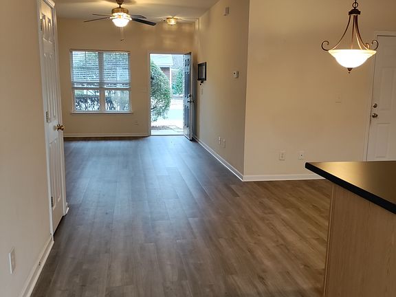 3rd image of 108 Morab Dr