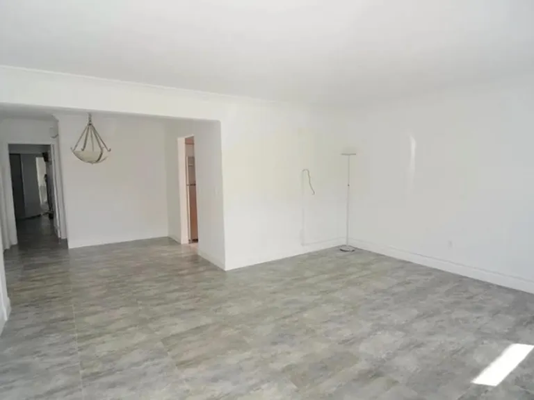 3721 NE 170th St #1 — Photo 11